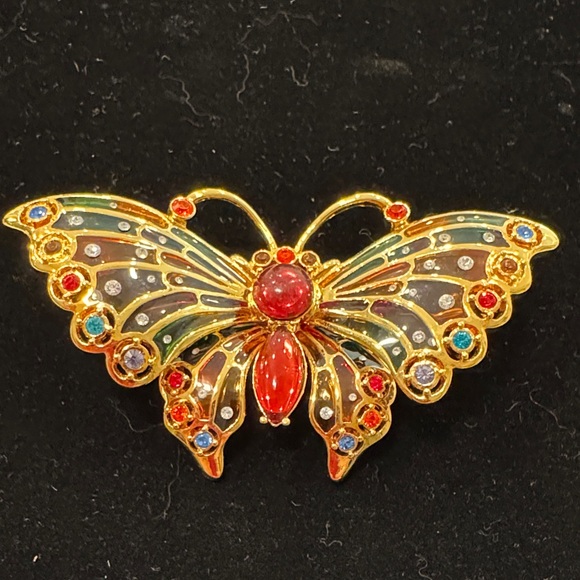 Joan Rivers Jewelry - VINTAGE DESIGNER SIGNED JOAN RIVERS BUTTERFLY BROOCH SWAROWSKI
CRYSTALS RARE